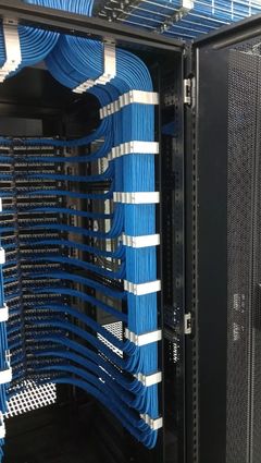 别光看效果图 从现场施工图片来找网络工程施工的关键做法